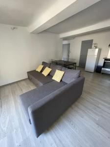 Appartements Charmant T2 de 50m2 climatise a Sollies-Pont : Appartement 1 Chambre