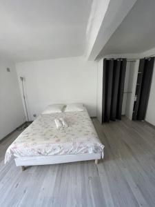 Appartements Charmant T2 de 50m2 climatise a Sollies-Pont : photos des chambres