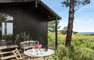 2 Bedroom Gorgeous Home In Nykøbing Sj