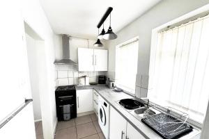 Suspire house Sleeps6-Garden-Bbq-Coastal retreat