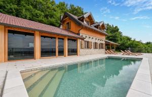 2 Bedroom Nice Home In Gornja Rijeka