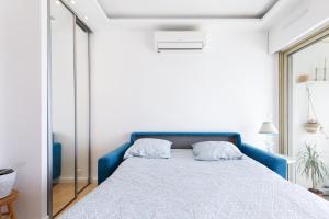 Cannes-vue mer Esterel-balcon-Plage