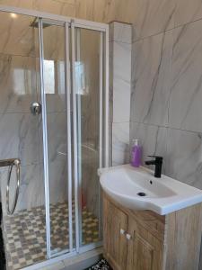 Choosers Express Boutique Hotel Room 5