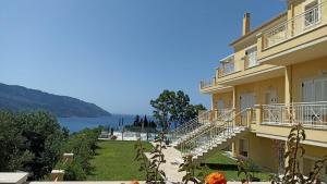 Villa Sofia Amazing Views - 4hvězdičkové hotely ve městě Agios Georgios Pagon