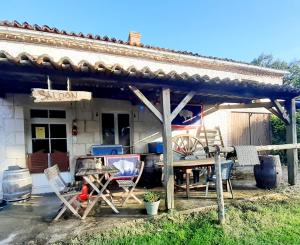 B&B / Chambres d'hotes Clos de l-Isop, le village d-hebergements insolites : photos des chambres