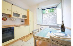 1 Bedroom Beautiful Apartment In Genova