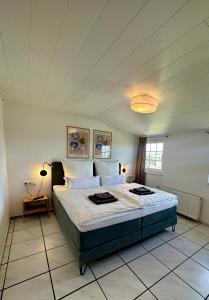 Familie oder beruflich - Dachterasse - gemütlich - Küche - Nähe Flughafen