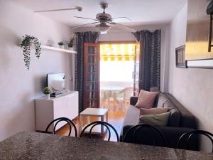 Apartamento con Vistamar y piscina climatizada en Garden City