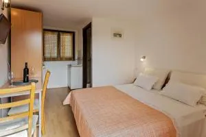 Room in Rogoznica with W-LAN 3338-5 - Zečevo