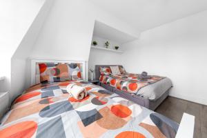 Central London Two Bedroom Serviced Apartment - Nine Elms Luxury Stay - Vauxhall & Westminster