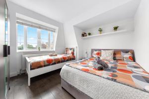 Central London Two Bedroom Serviced Apartment - Nine Elms Luxury Stay - Vauxhall & Westminster