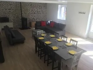 La maison trémière - Périgny