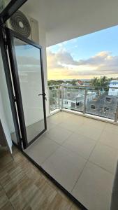 Luxury Penthouse with Infinity Pool & Stunning Sea View