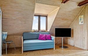 Cozy Home In Harboøre With Wifi