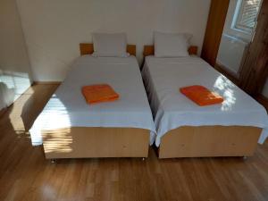 ANA Apartments