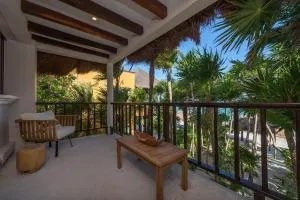 Private Bungalow in Soliman Bay, Tulum - Tulum