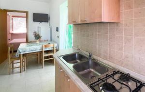 Lovely Apartment In Vieste With Wifi