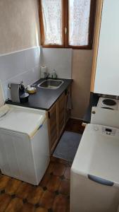 Petite maison avec terrasse