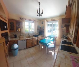 Maisons de vacances La Sirene Escapade en famille ou entre amis Maison lumineuse avec exterieur prive a 5 min de la plage Confort et convivialite assures : photos des chambres