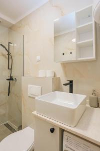 Toplish 1 Top holiday in Budva