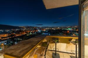 Cozy apartment with a beautiful view of old town