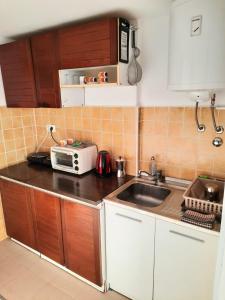 Apartment Central Location - Studio Apartment