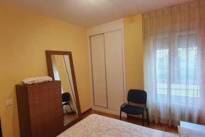 Piso completo 3 habitaciones y 2 baños palacio congresos