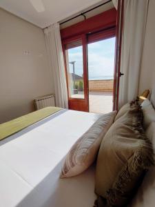 La Rotiza II Terraza con vistas al mar