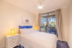 The Commodore 17, 9-11 Donald St - water views, Wi-Fi