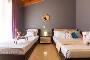 PotamSea Bliss 33- Beach Front, Sun Beds & Parking