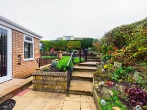 Charming coastal bungalow