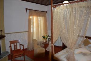 Junior Suite with Spa Bath and Fireplace room in Hotel Hani Zisi