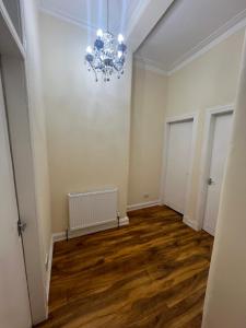 Glasgow South 2 Bedroom Apartment