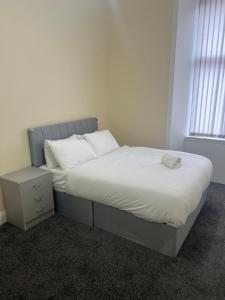 Glasgow South 2 Bedroom Apartment