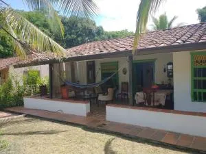 Cabaña 2 Montenegro La Pintada - 拉平塔达