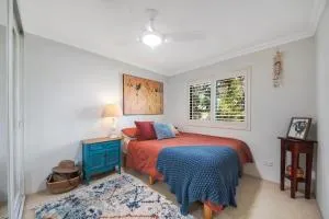 Rest A While - Narrabeen