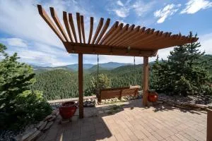 Starry Mountain Manor! Infinity Swing, Decks, Spa - Grant