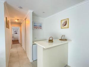 Yolanda - Burrum Heads- Beachfront - 3BR- Aircon