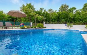 3 Bedroom Beautiful Home In Labin 