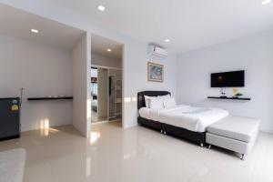 Lespalm Taraburi Pool Villa SHA Plus