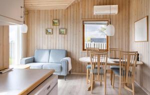 2 Bedroom Amazing Home In Esbjerg V