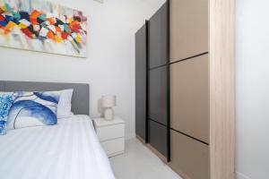 2 Bedrooms Villa in Rawai - v6 t