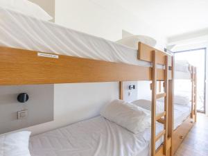 Spacious apartment on the seafront