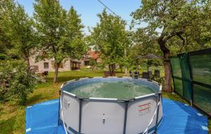 Pine Hill Holiday House