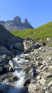 VILLARGONDRAN, Les grands cols mauriennais, garage motos et vélos - 蒙特丹尼斯