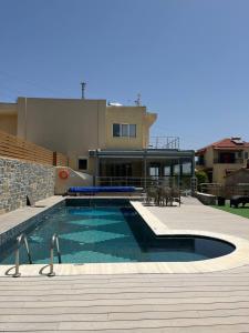 Nina Luxury Villa by Cretevasion