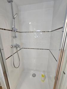 Tout confort ! Ville, Climatisation, Parking, Wifi, Calme, TV