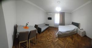 Quiet Apartment close to Central Park