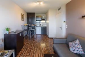 Superior One-Bedroom Apartment room in Zenitude Hotel-Residences Le Parc de l'Escale