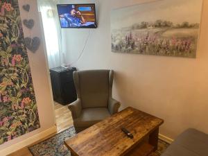 Lovely 1 bedroom flat 5 minutes walk from station